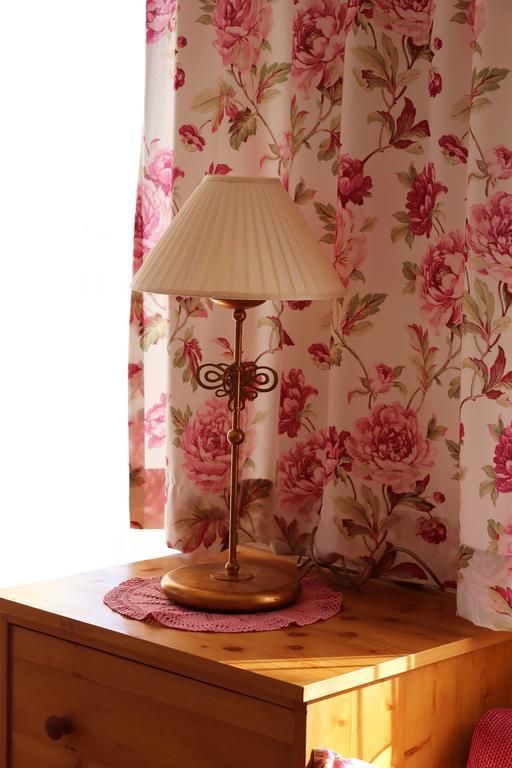 Hotel Schoene Aussicht Картич Екстериор снимка